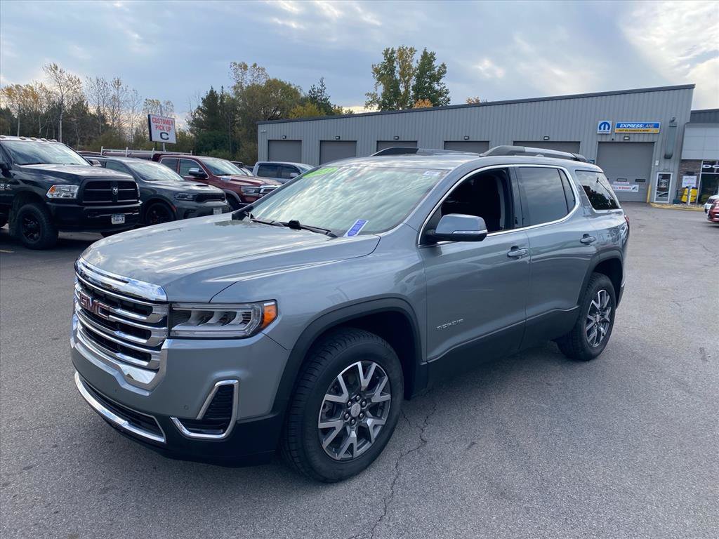 Used 2023 GMC Acadia SLE w/ Driver Convenience Package AWD/4WD image 3