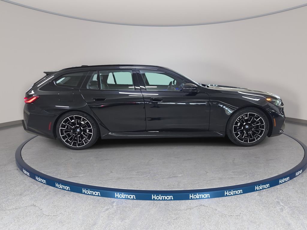 Used 2025 BMW M5 Touring AWD/4WD image 6