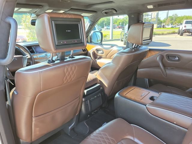 Used 2017 INFINITI QX80 Limited image 11