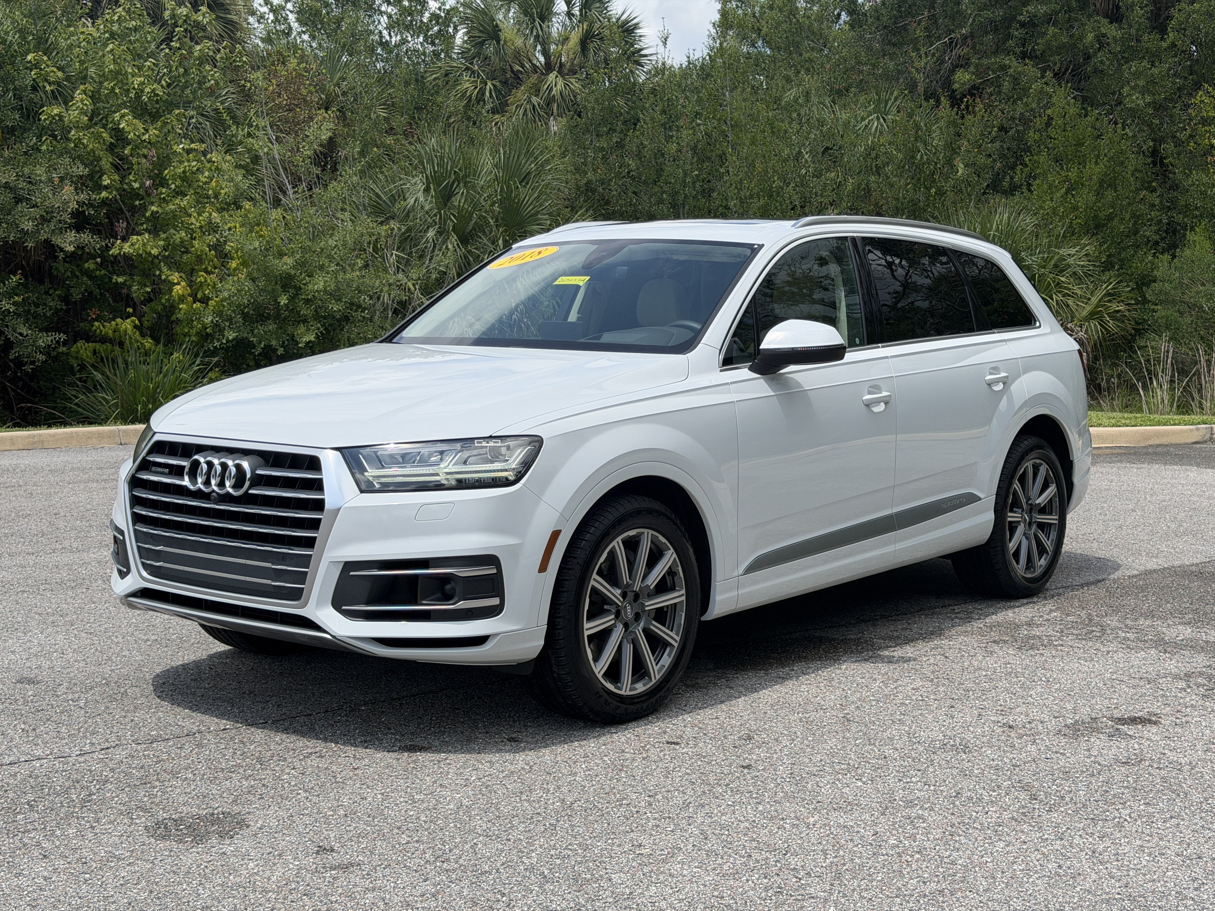 Used 2018 Audi Q7 3.0T Prestige AWD/4WD image 3