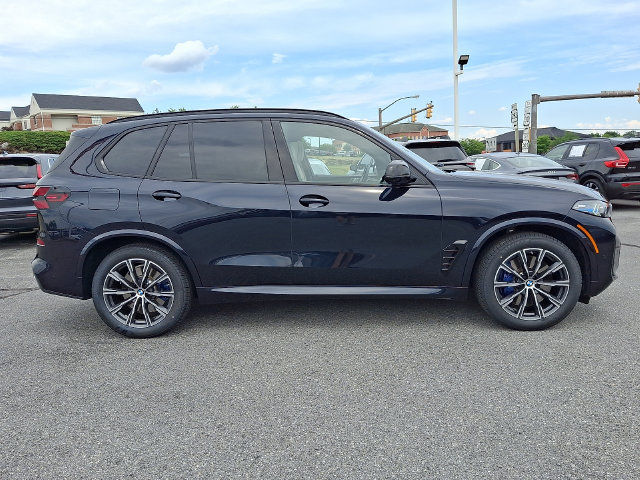 Certified 2024 BMW X5 M60i AWD/4WD image 9