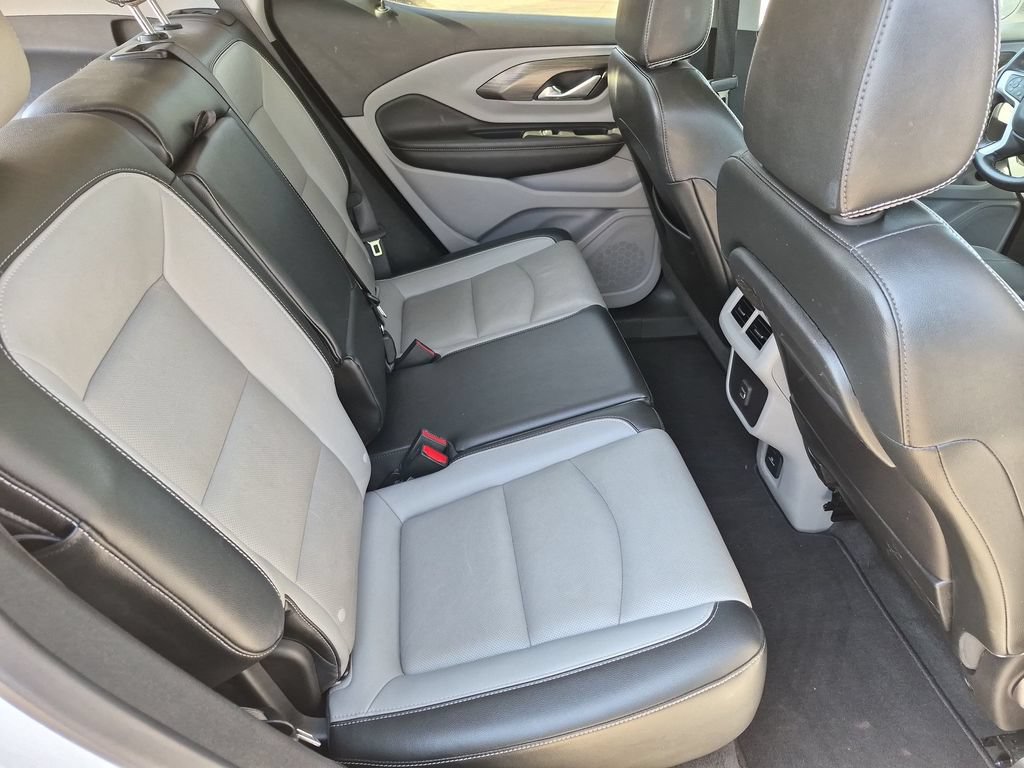 Used 2023 GMC Terrain SLT FWD image 35