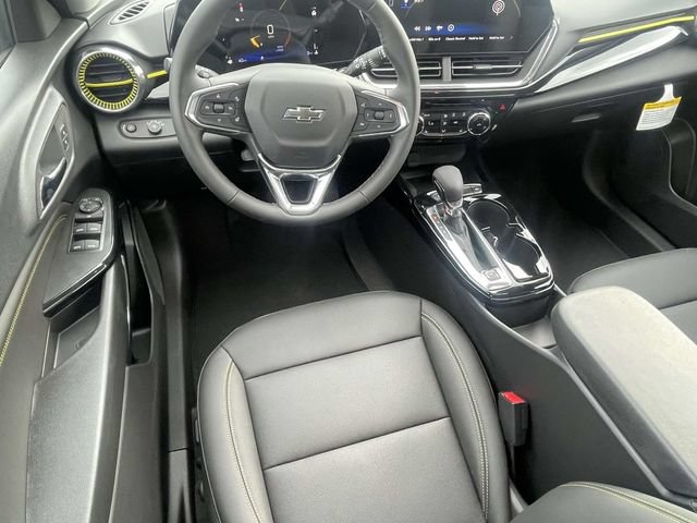 New 2026 Chevrolet Trax ACTIV w/ Sunroof Package FWD image 11