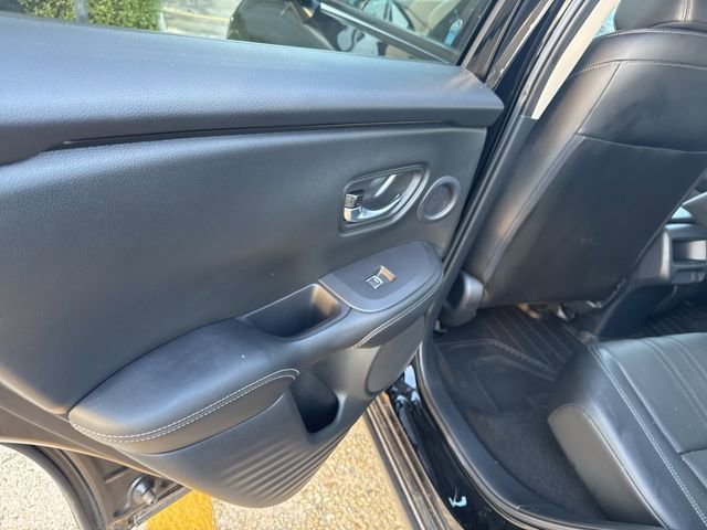 Used 2025 Honda HR-V EX-L image 24