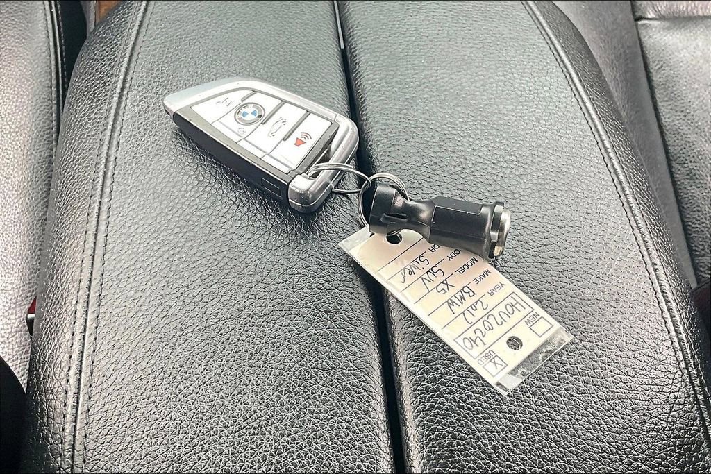 Used 2017 BMW X5 sDrive35i image 14