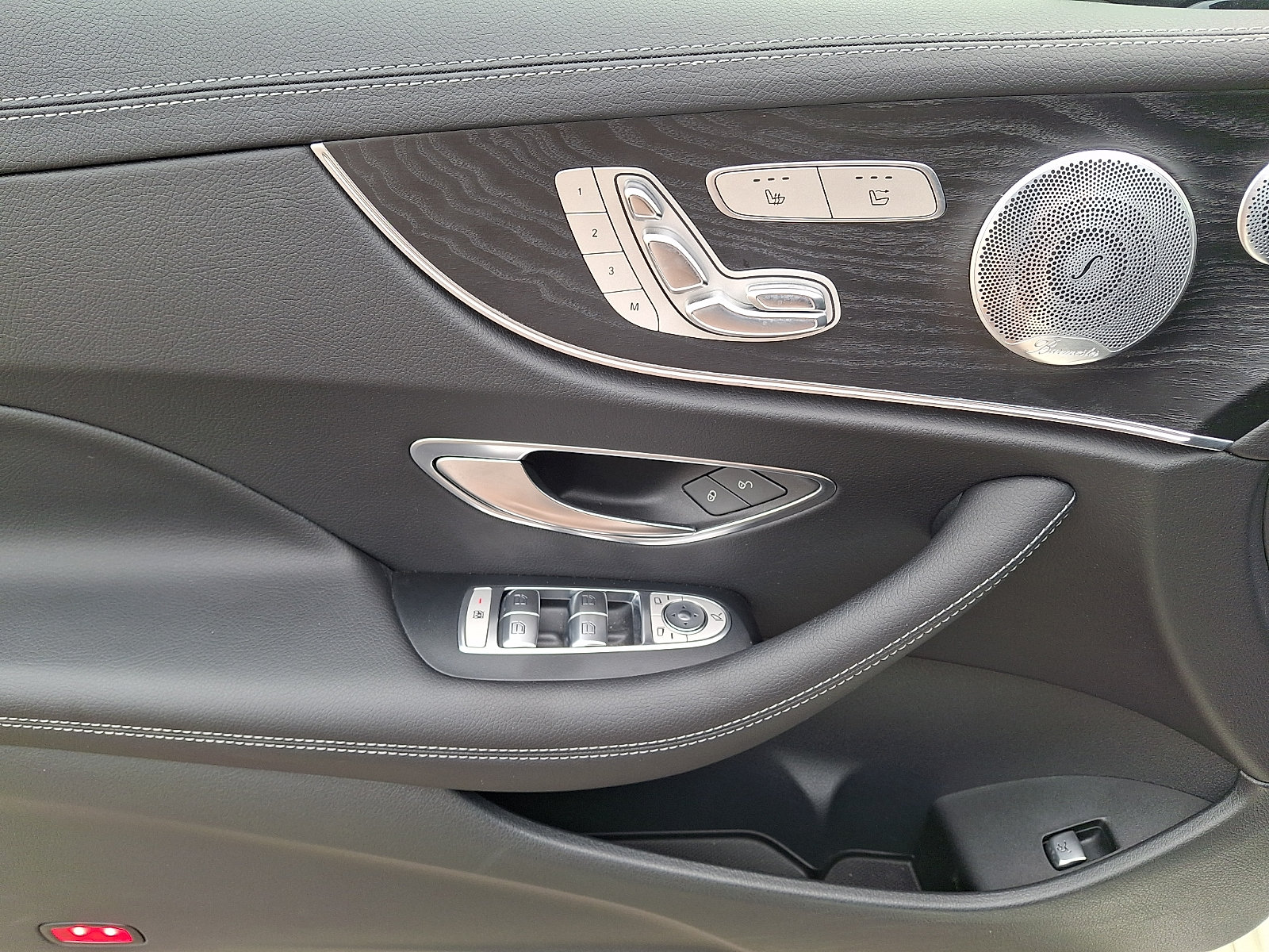 Used 2018 Mercedes-Benz E 400 4MATIC Cabriolet image 12