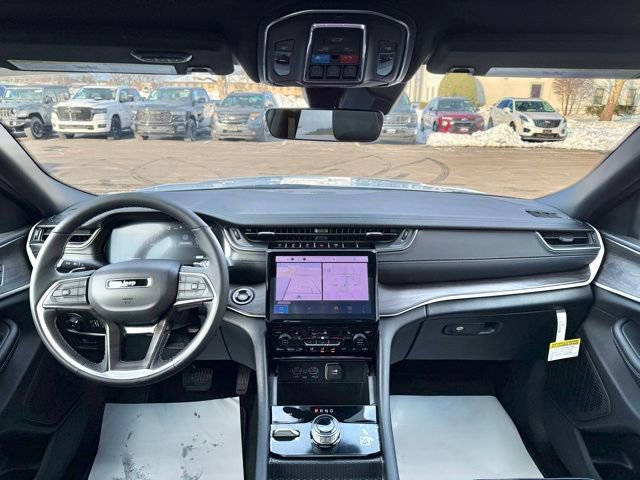 New 2025 Jeep Grand Cherokee L Limited w/ Black Appearance Package image 23