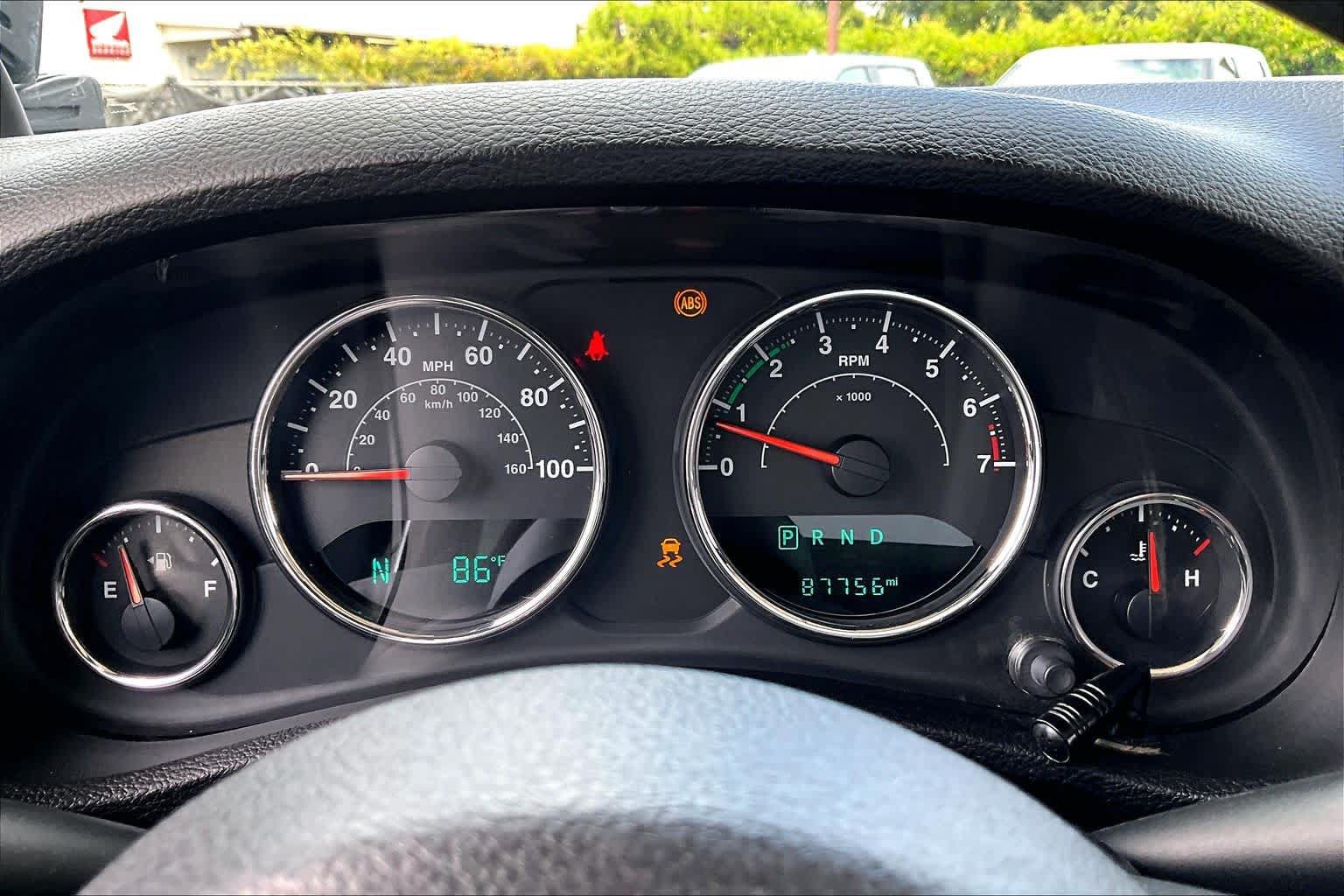 Used 2014 Jeep Wrangler Unlimited Sport AWD/4WD image 25