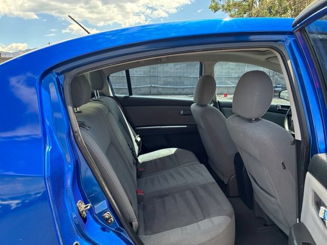Used 2012 Nissan Sentra 2.0 SR w/ Special Edition Pkg FWD image 18