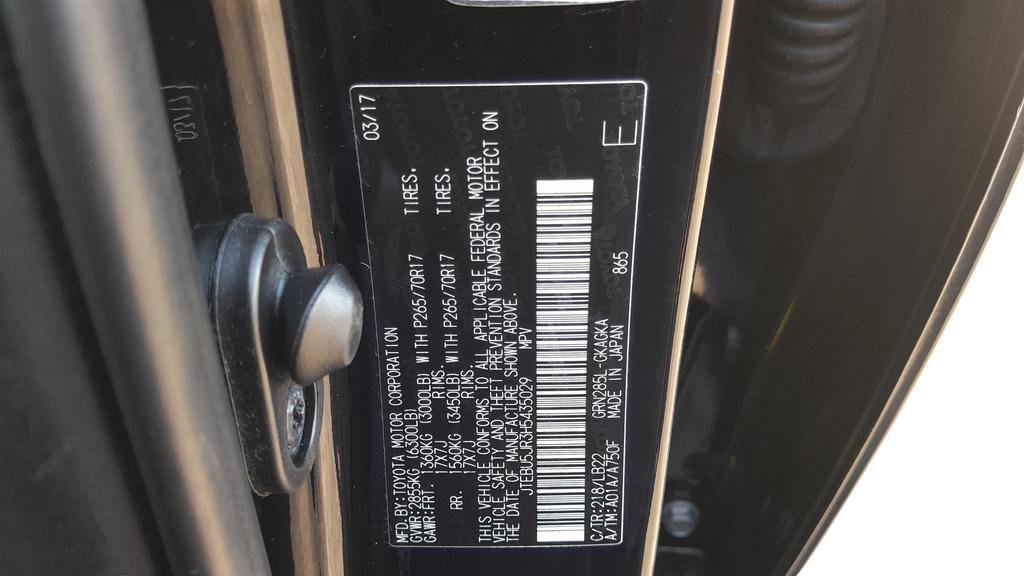 Used 2017 Toyota 4Runner SR5 Premium image 17