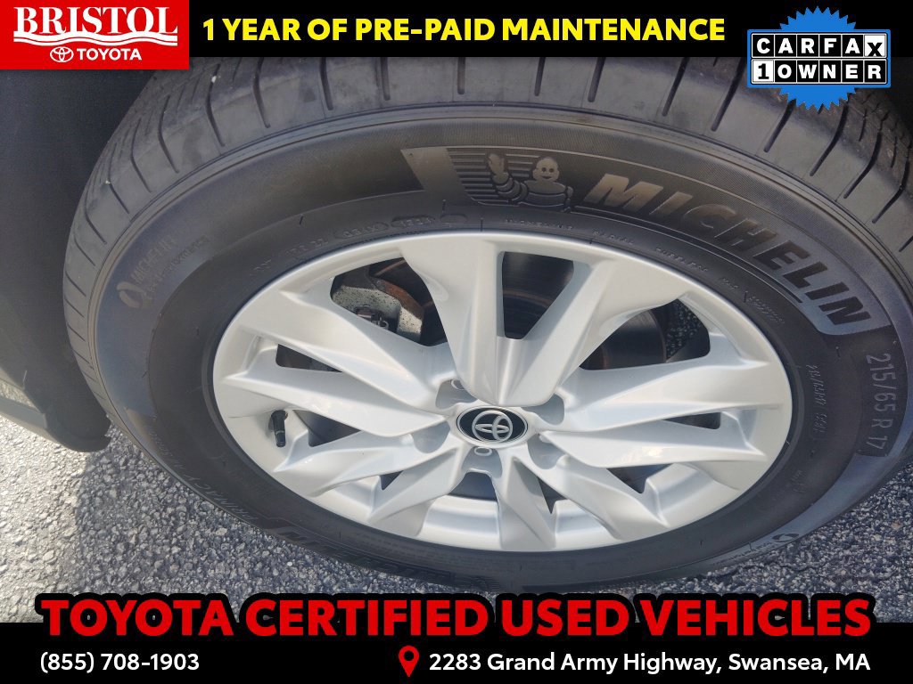 Certified 2024 Toyota Corolla Cross LE w/ Moonroof Package AWD/4WD image 15
