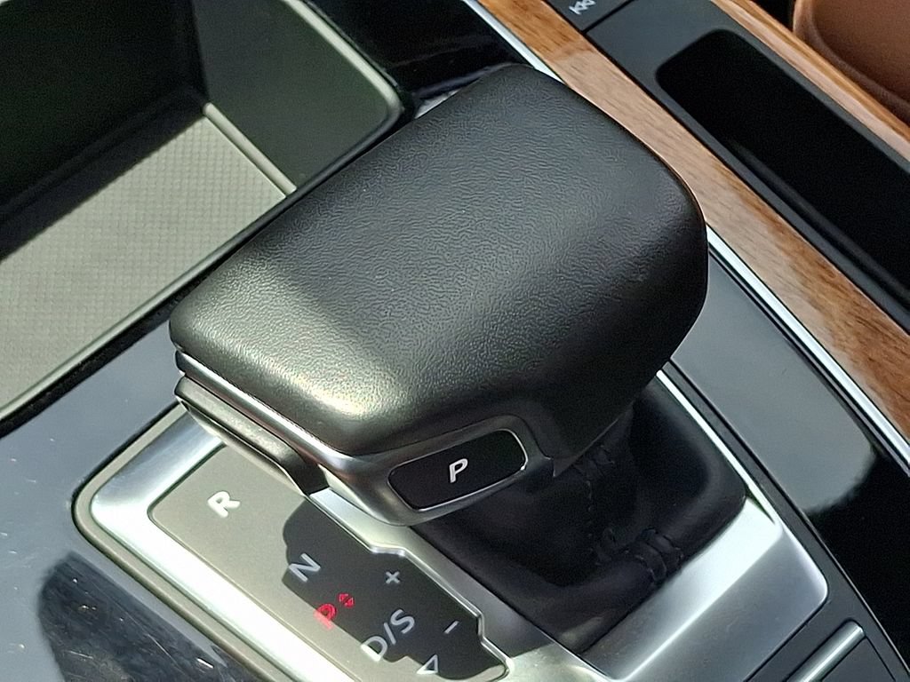 Used 2023 Audi Q5 Prestige w/ Prestige Package AWD/4WD image 15