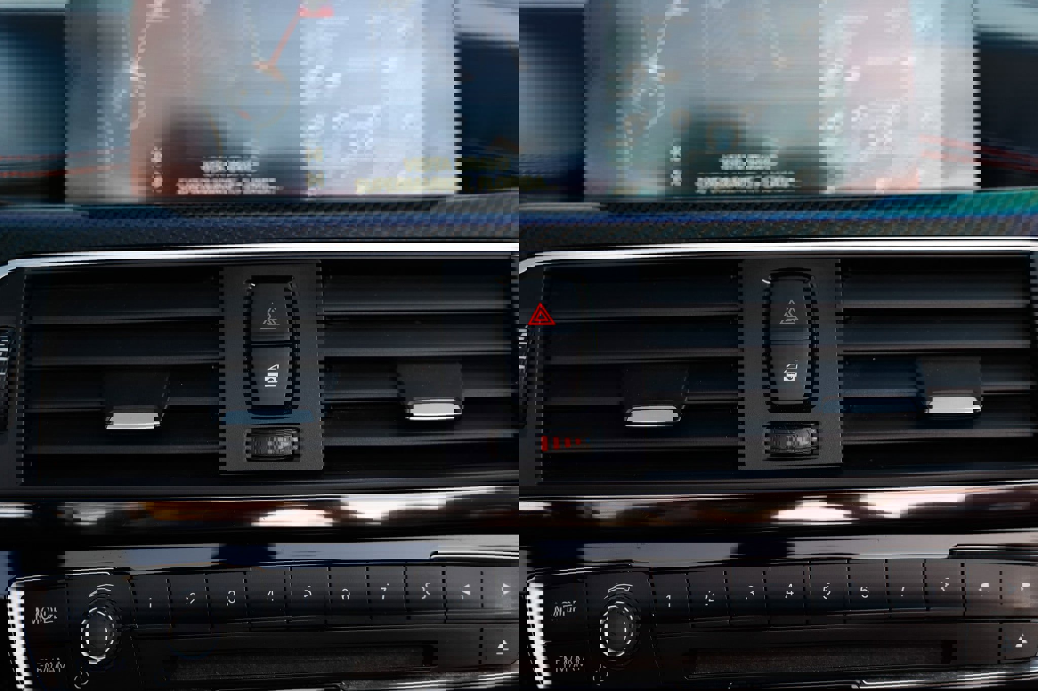 Used 2016 BMW M4 Convertible image 35