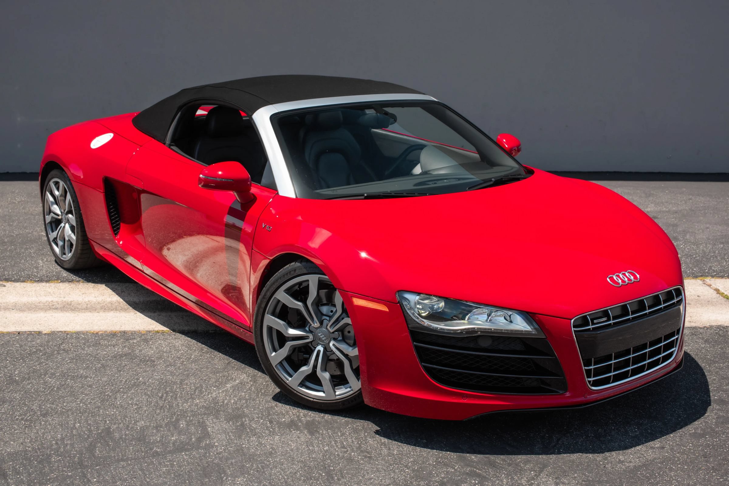 Used 2011 Audi R8 V10 AWD/4WD image 6