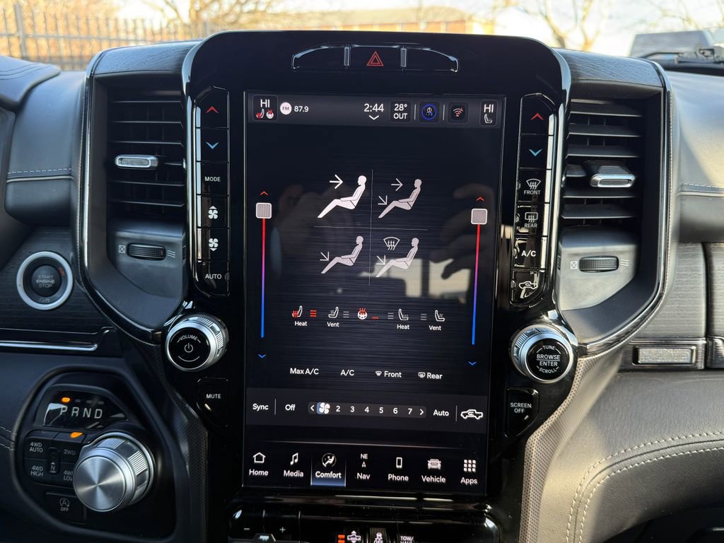 Used 2023 RAM 1500 Limited w/ Body Color Bumper Group image 29