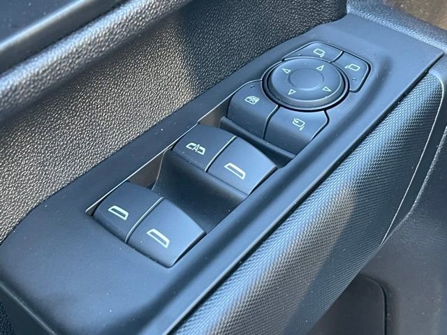 Used 2024 Chevrolet Silverado 2500 Custom w/ Custom Value Package image 16