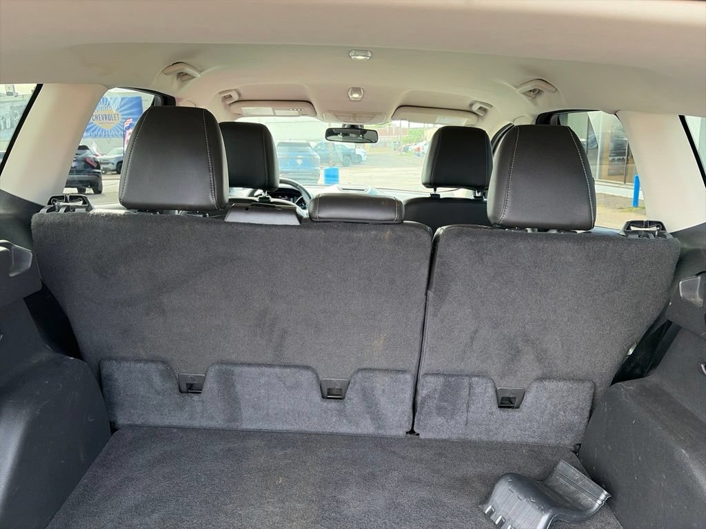 Used 2014 Ford Escape Titanium w/ Equipment Group 401A AWD/4WD image 38