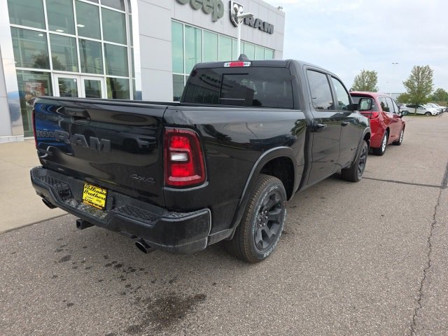 New 2026 RAM 1500 4x4 Crew Cab image 5