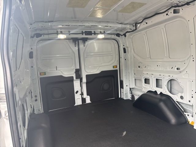 New 2025 Ford Transit 250 Low Roof image 33