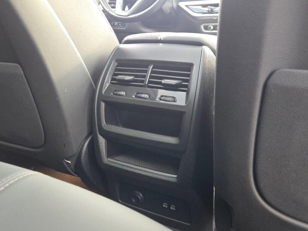 Used 2026 BMW X5 xDrive40i image 10