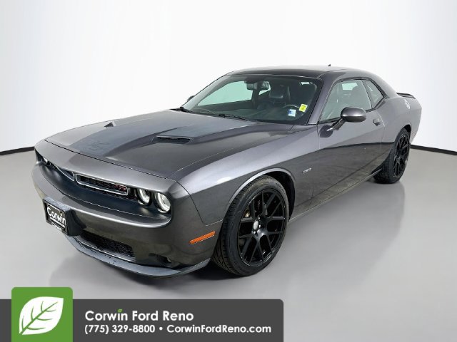Used 2015 Dodge Challenger R/T Plus RWD image 4
