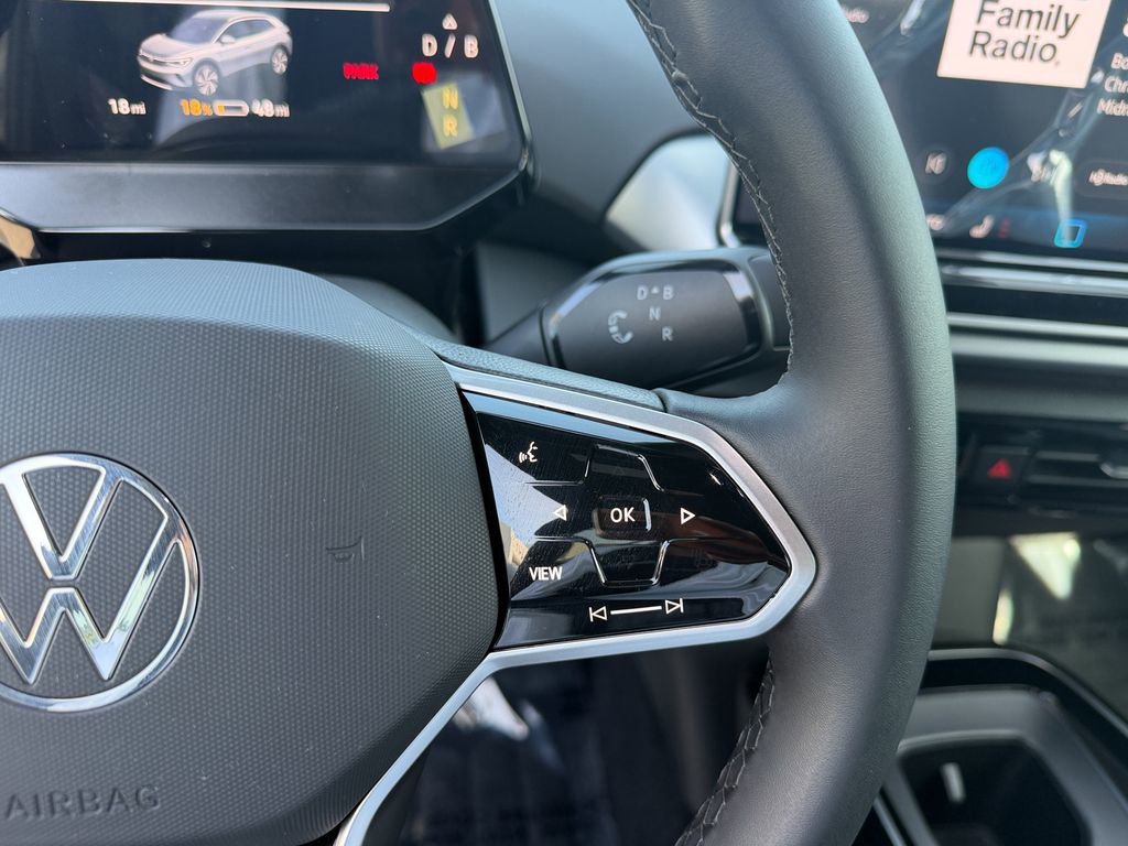 New 2026 Volkswagen ID.4 Pro RWD image 16