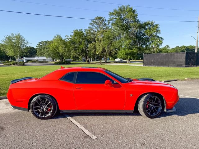 Used 2021 Dodge Challenger R/T Scat Pack w/ Shaker Package RWD image 4
