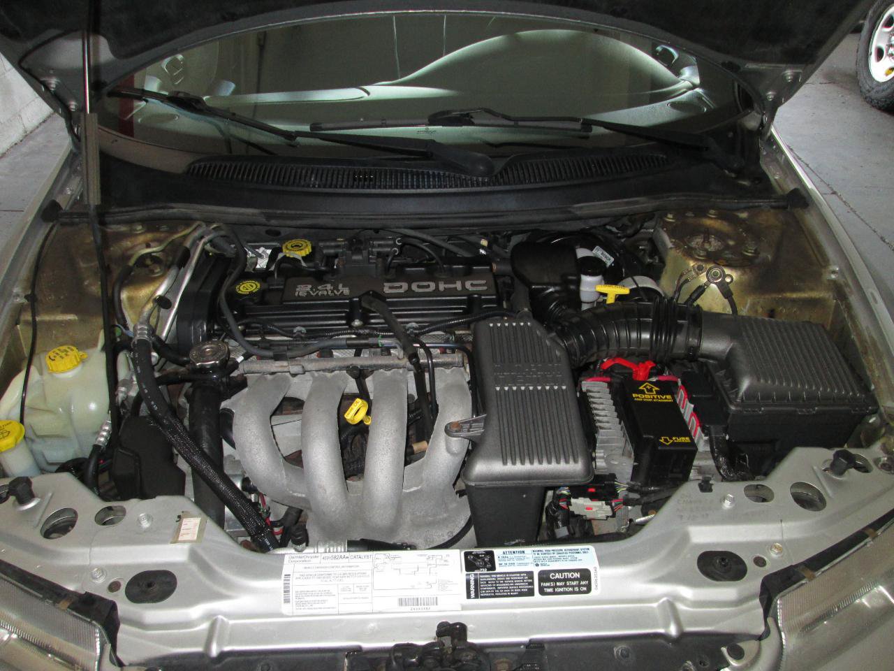 Used 2000 Dodge Stratus SE FWD image 36
