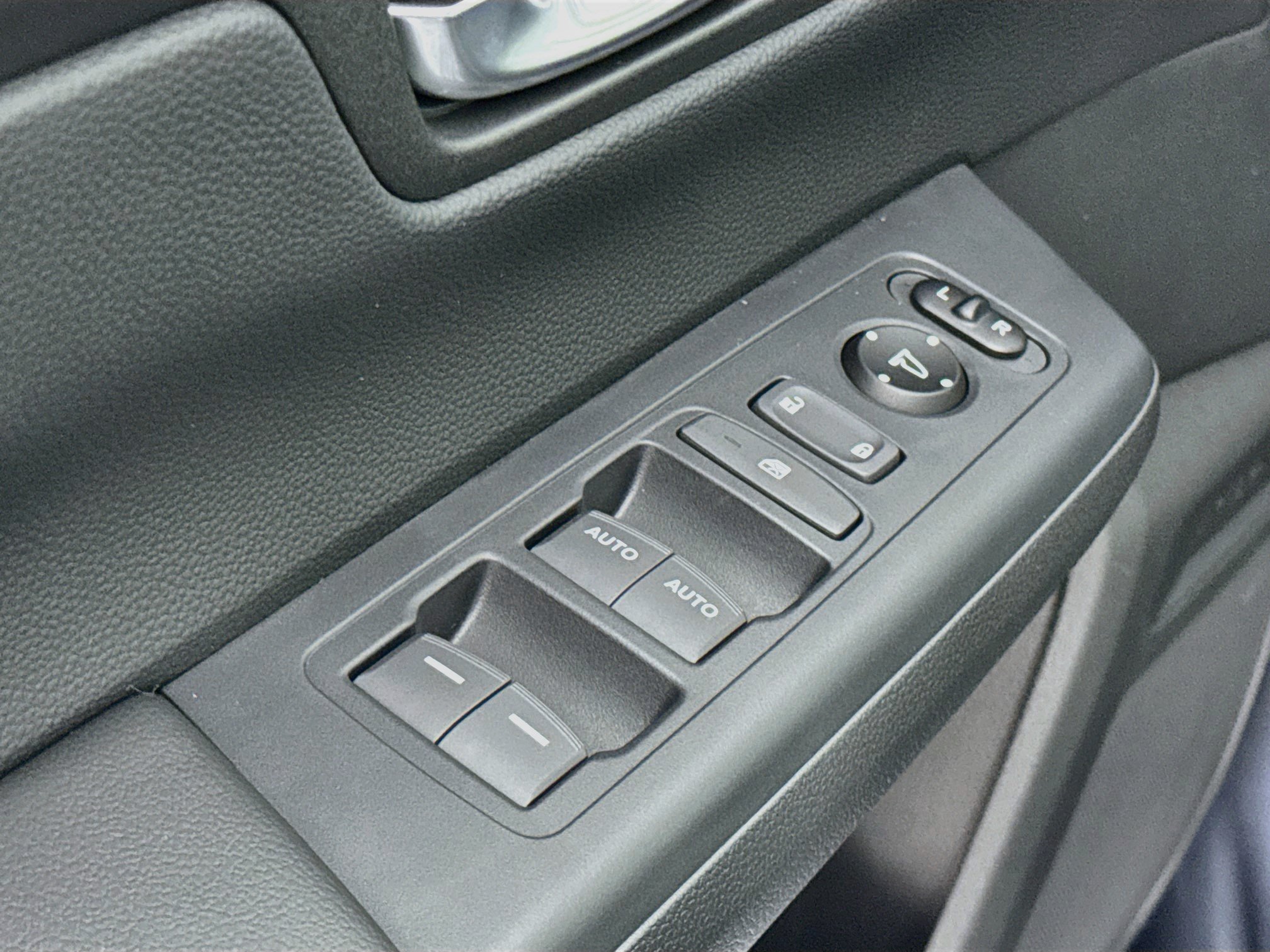 New 2027 Honda CR-V EX image 16