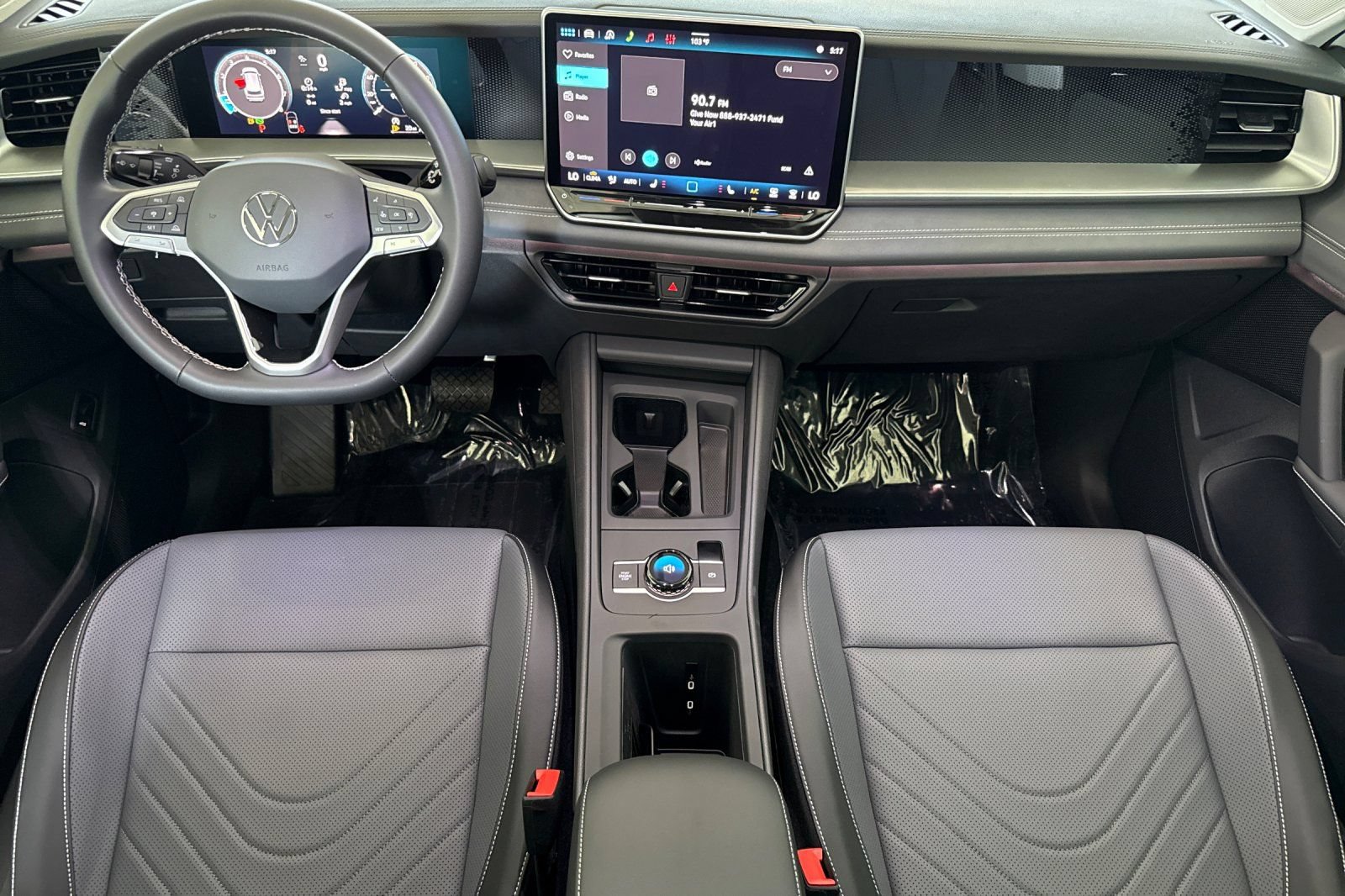 New 2026 Volkswagen Tiguan SE AWD/4WD image 12