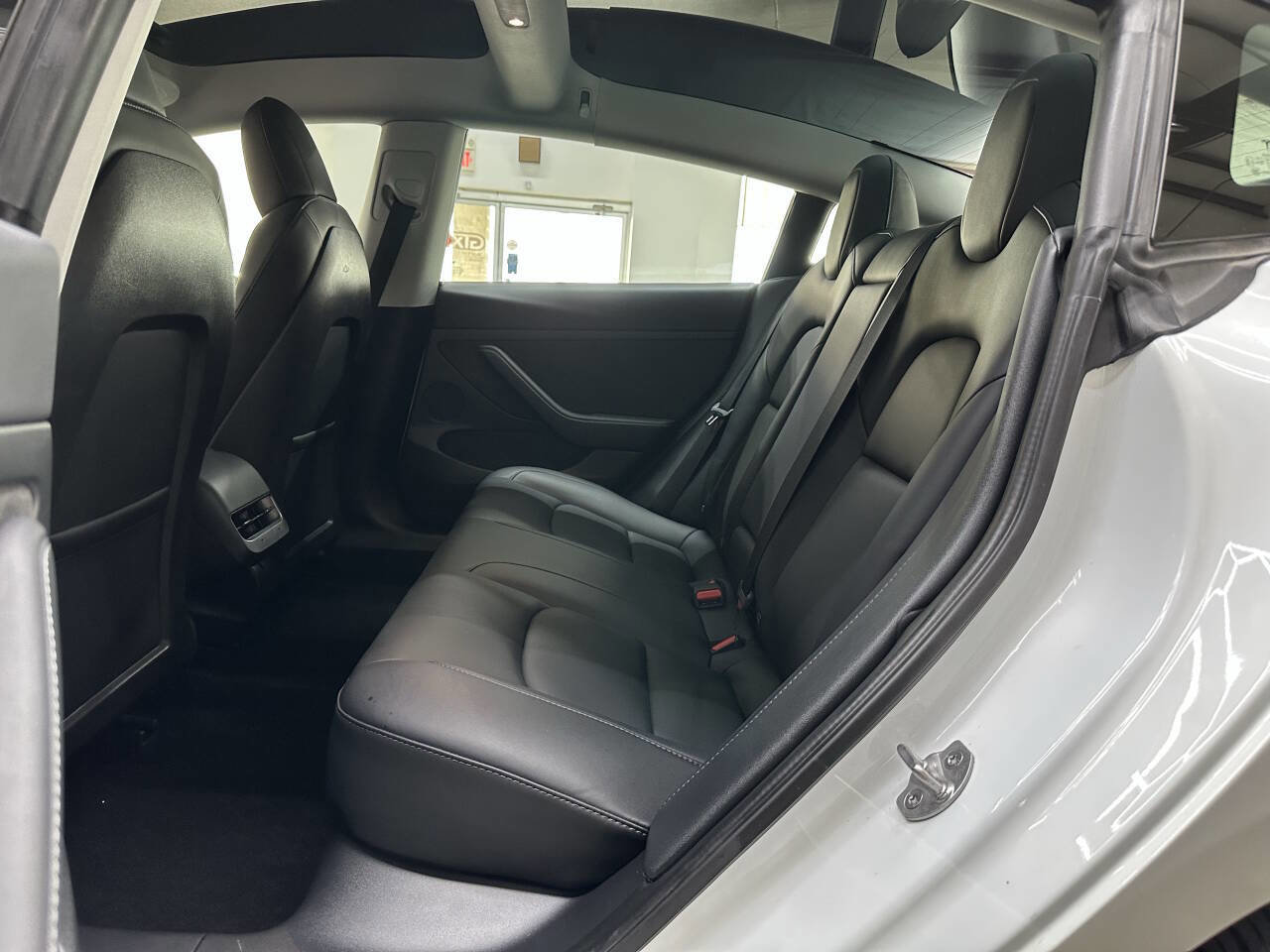 Used 2022 Tesla Model 3 Long Range image 12