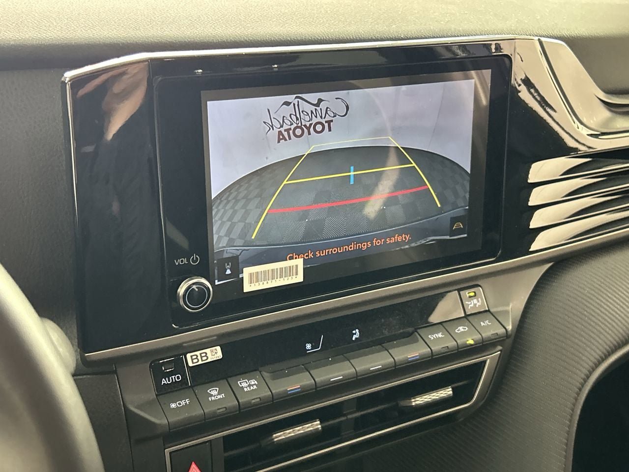 Used 2026 Toyota Camry SE w/ Convenience Package FWD image 18