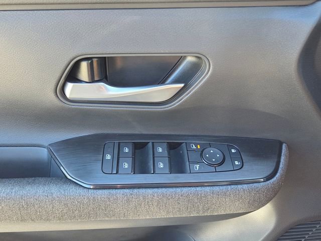 New 2026 Nissan Kicks SV w/ SV Premium Package image 28