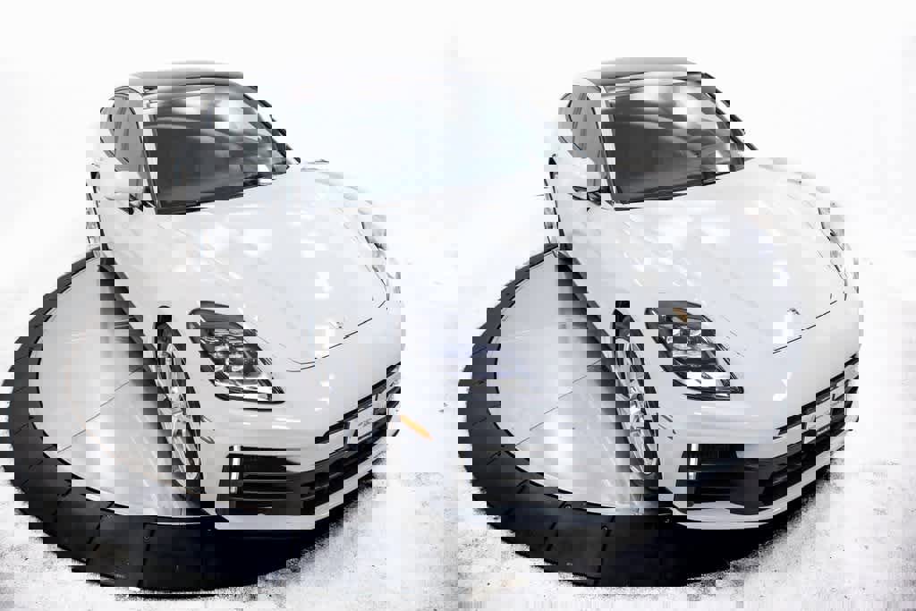 Certified 2024 Porsche Panamera 4 image 36