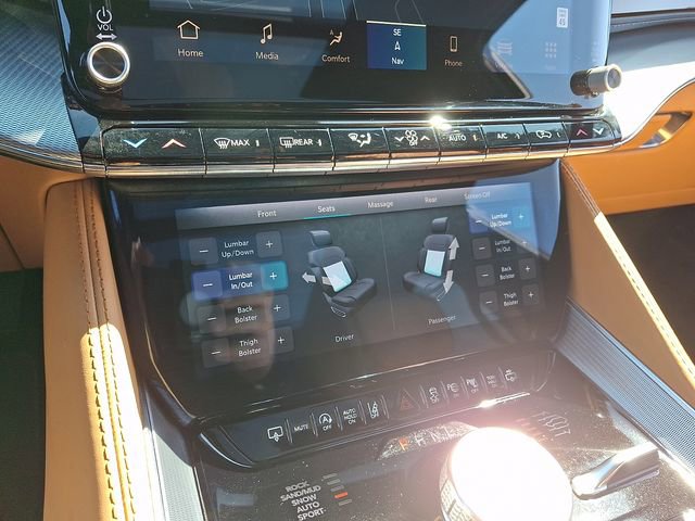 Used 2023 Jeep Grand Wagoneer Series III image 17