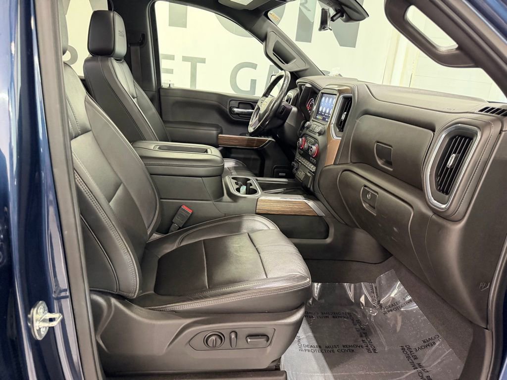 Used 2022 Chevrolet Silverado 1500 High Country w/ Technology Package image 29