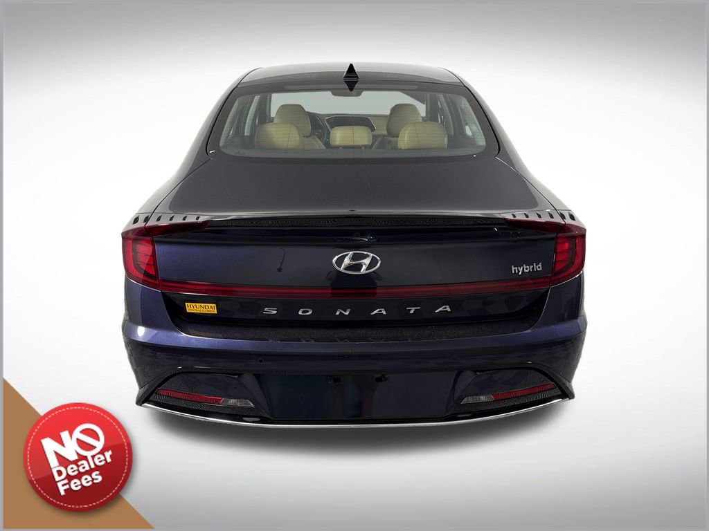 Used 2022 Hyundai Sonata Limited w/ Winter Weather Package FWD image 5