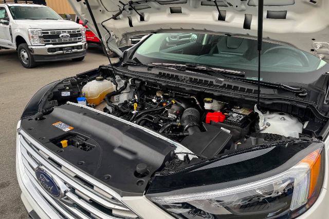 Certified 2022 Ford Edge Titanium image 37