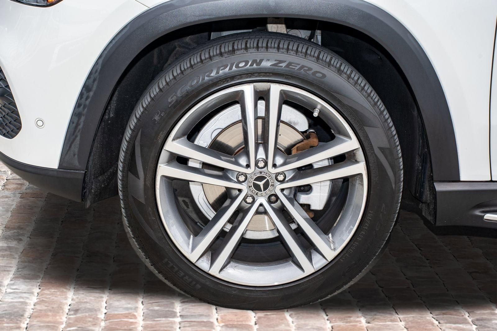 Used 2022 Mercedes-Benz GLE 350 4MATIC image 39