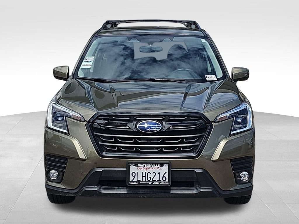 Used 2024 Subaru Forester Premium AWD/4WD image 8