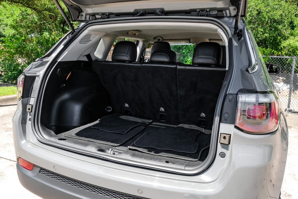 Used 2022 Jeep Compass Limited image 61