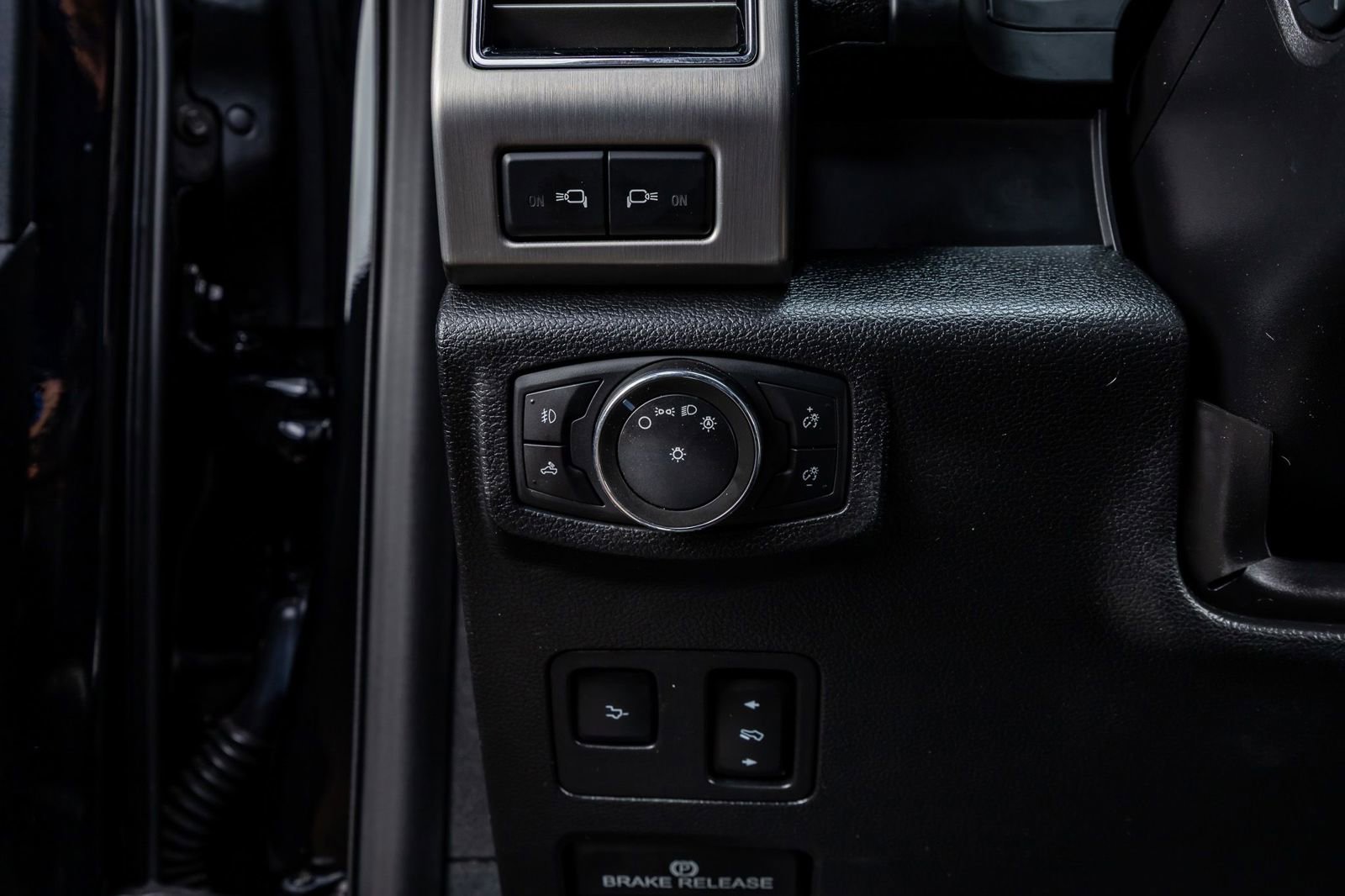 Used 2021 Ford F350 Platinum image 18