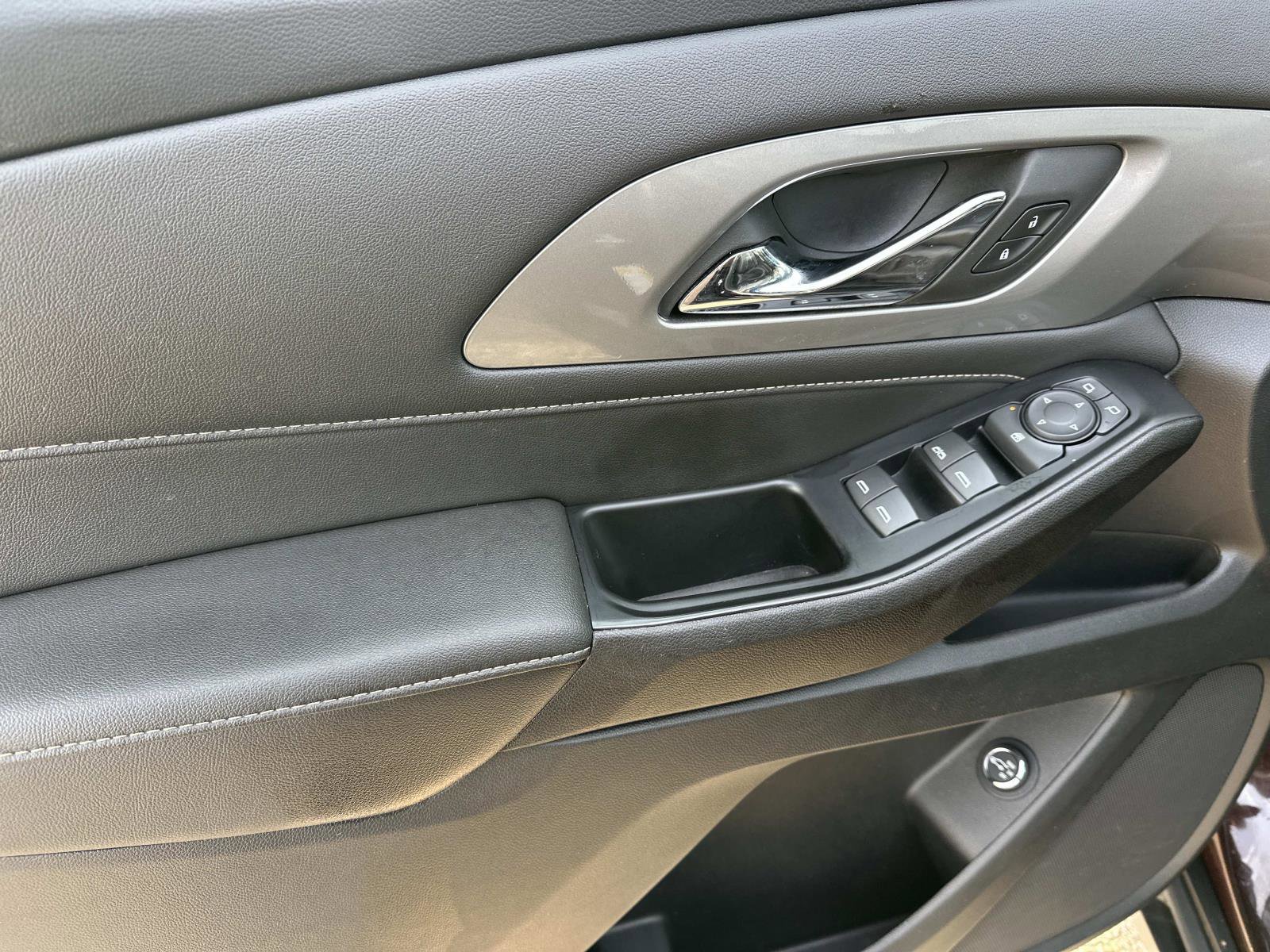 Certified 2023 Chevrolet Traverse LT image 15