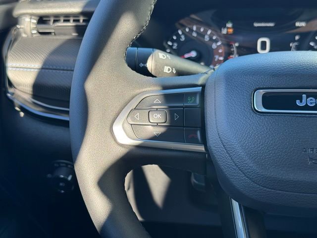 New 2026 Jeep Compass Latitude image 14