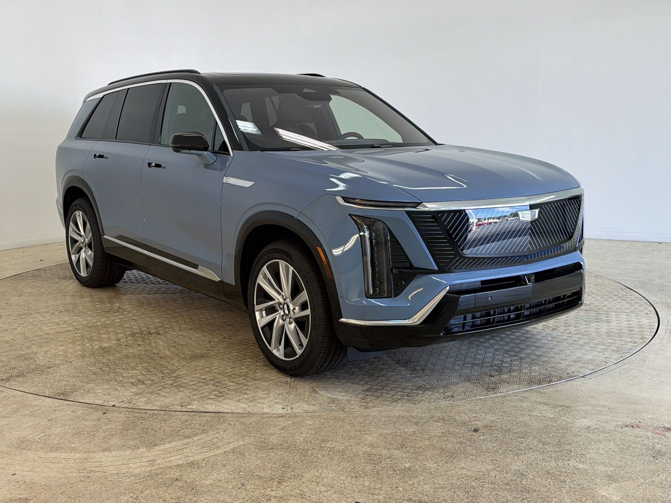 New 2027 Cadillac Vistiq Luxury w/ LPO, Floor Liner Package AWD/4WD image 7