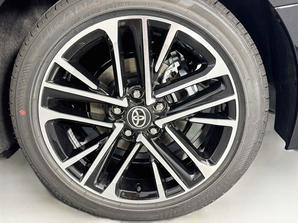 New 2026 Toyota Camry XLE AWD/4WD image 33