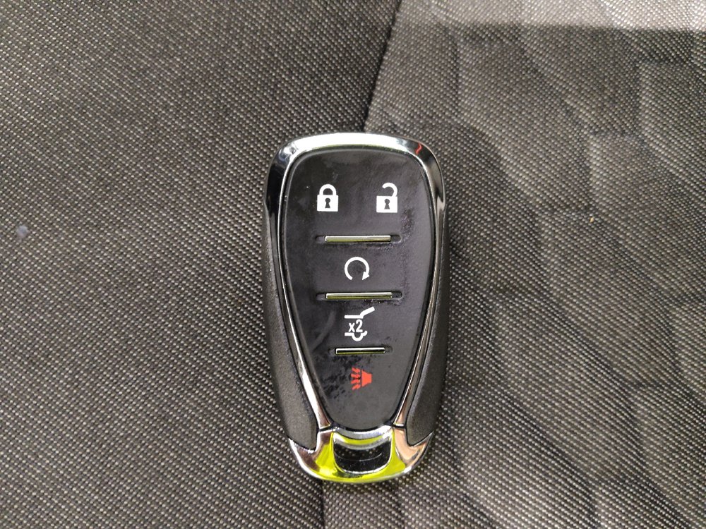 Used 2019 Chevrolet Equinox LT w/ Driver Convenience Package image 32