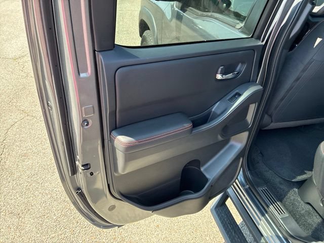 Used 2023 Nissan Frontier PRO-4X w/ Pro Convenience Package AWD/4WD image 64