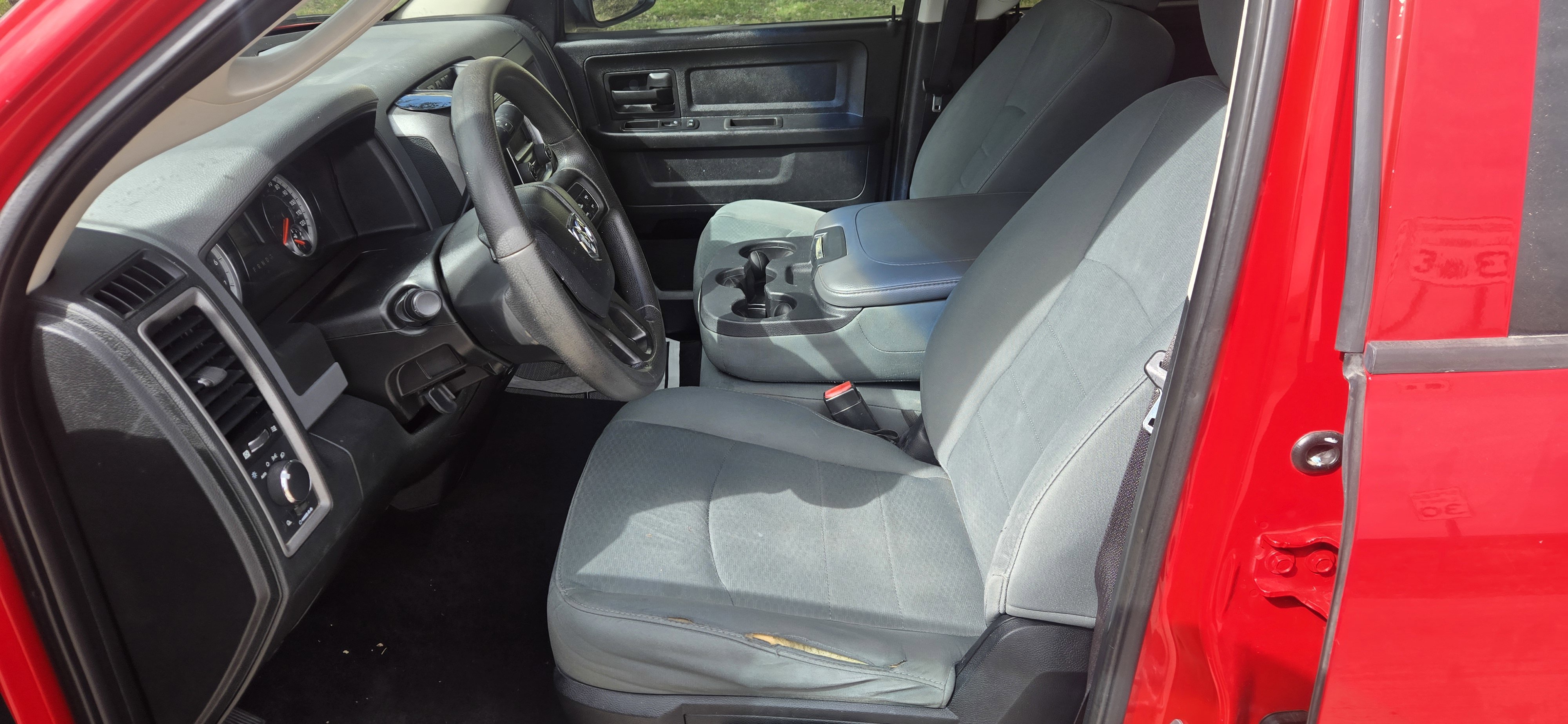 Used 2015 RAM 1500 Tradesman w/ Popular Equipment Group RWD image 16