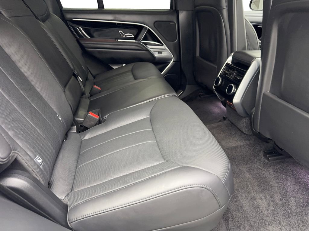 Used 2023 Land Rover Range Rover SE AWD/4WD image 38